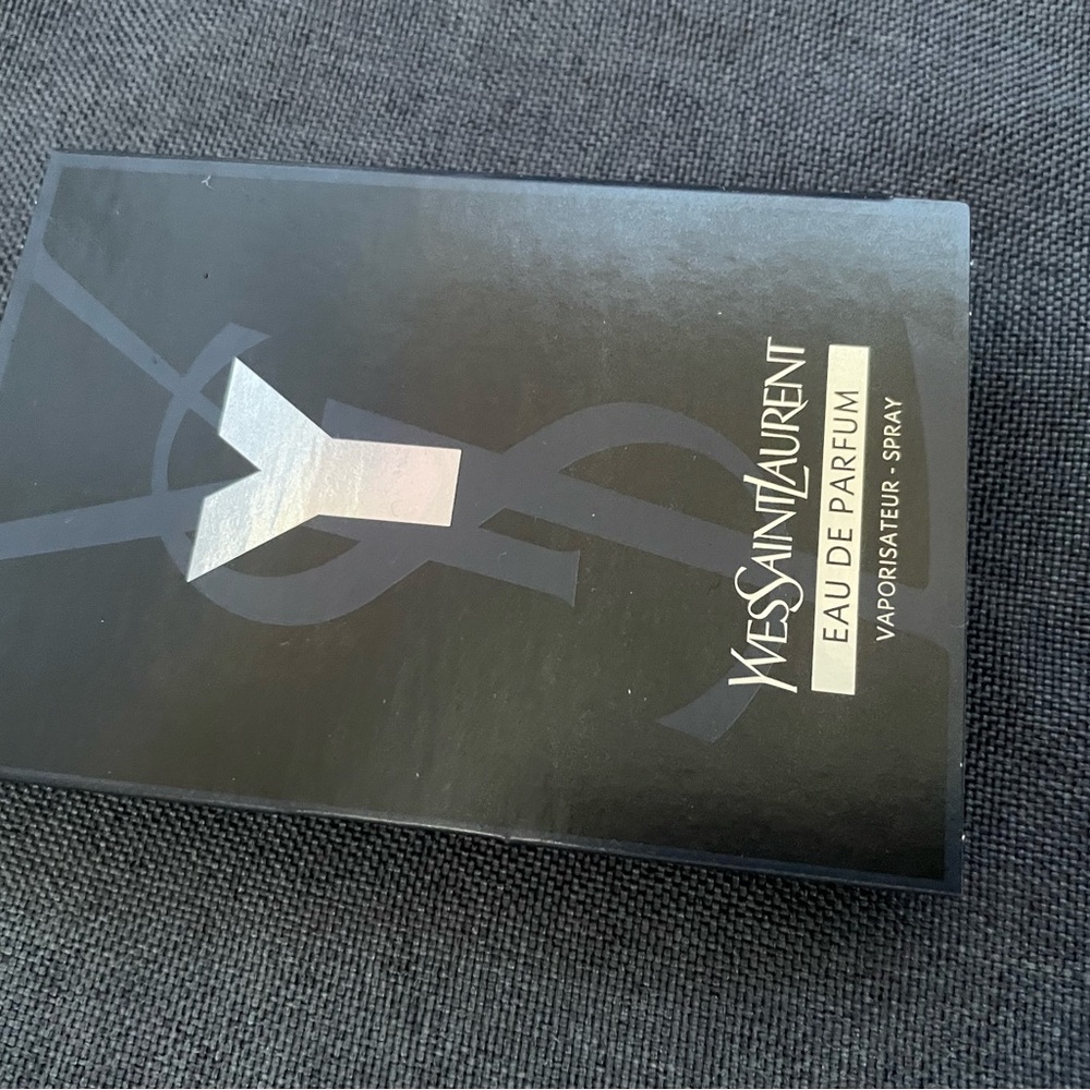 YSL mini man sample